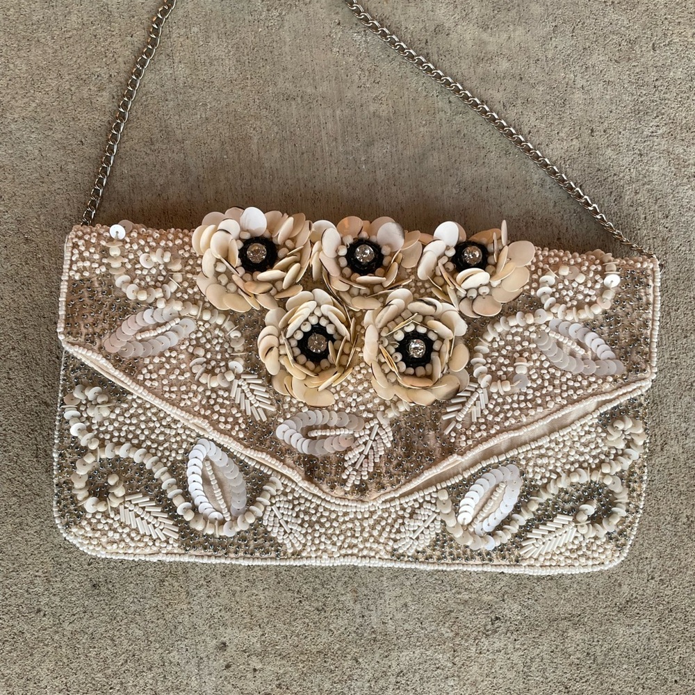 Vintage Clements Ribiero Ivory Beaded Clutch With Chain